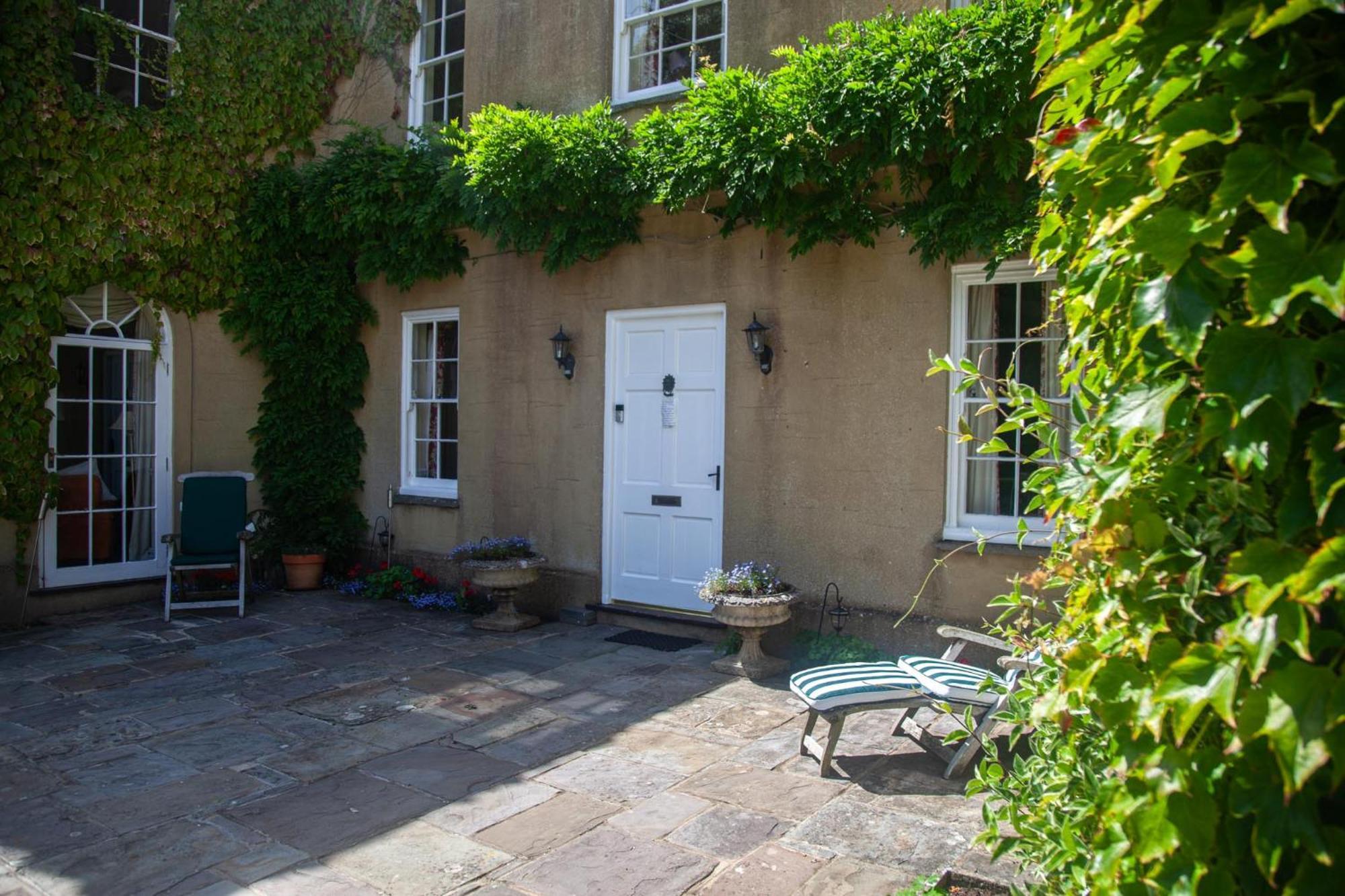 Clemenstone House B&B Cowbridge Exterior foto
